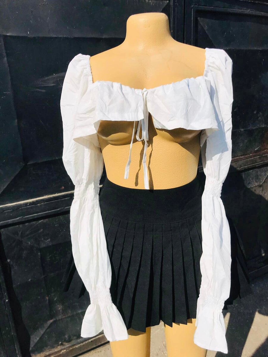 Quality thrifted tops 