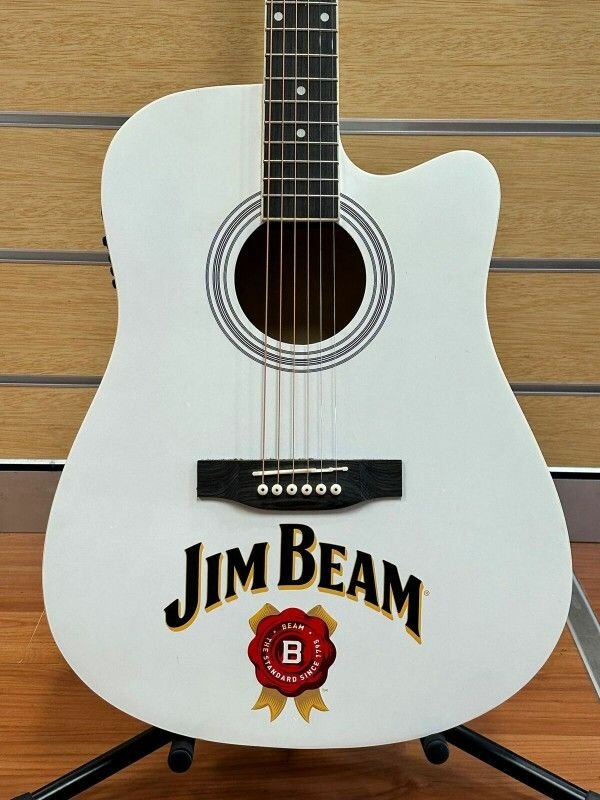 Semi Acoustic Guitar