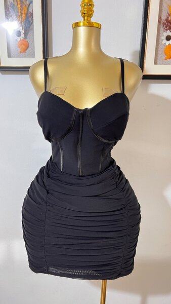 Robe noire
