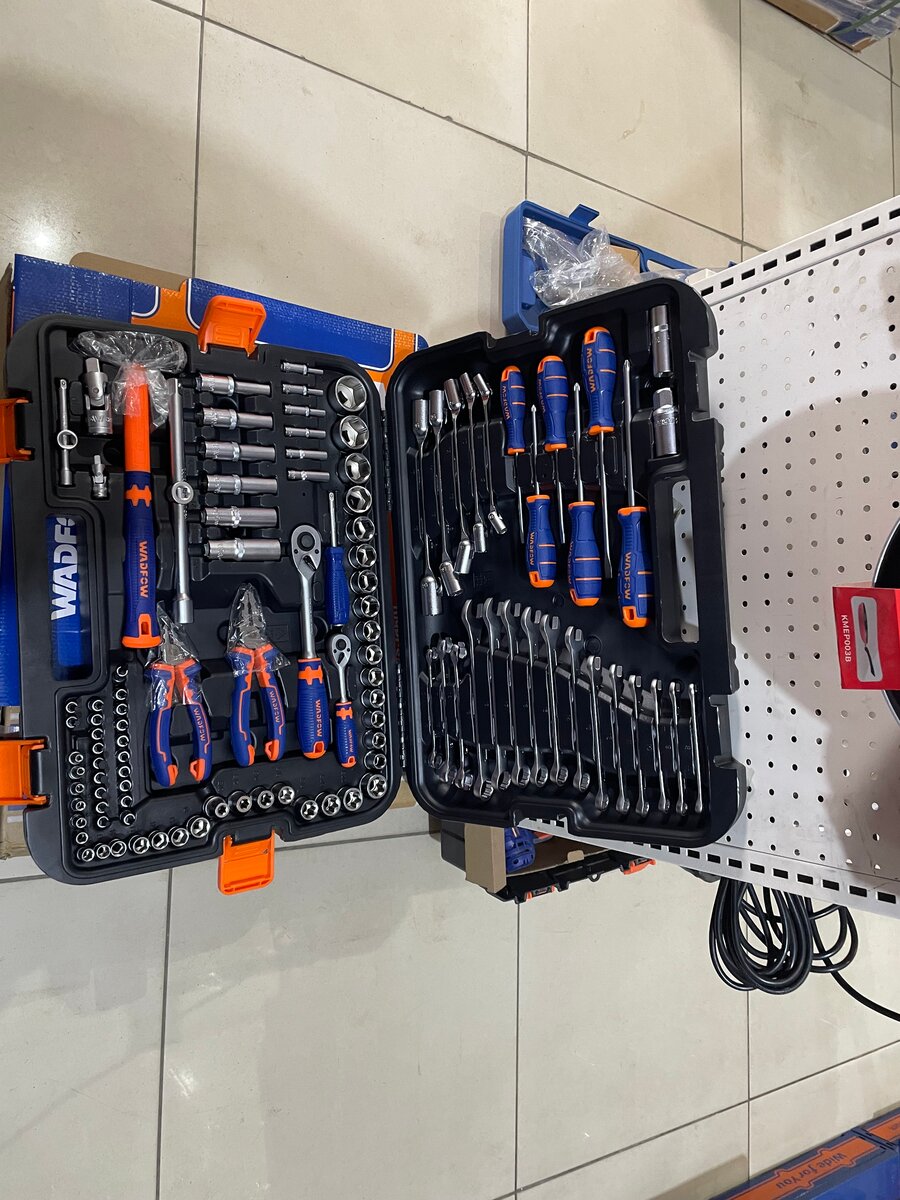 Coffret à outils complet