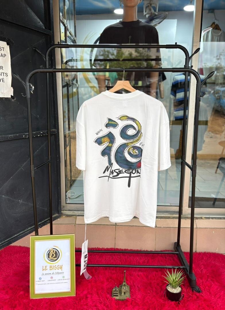 T-shirt graphique unique