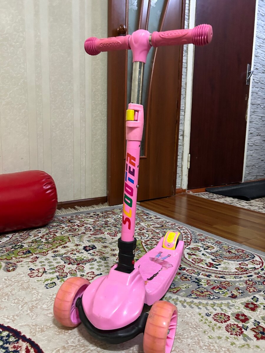 Самокат 1000сом