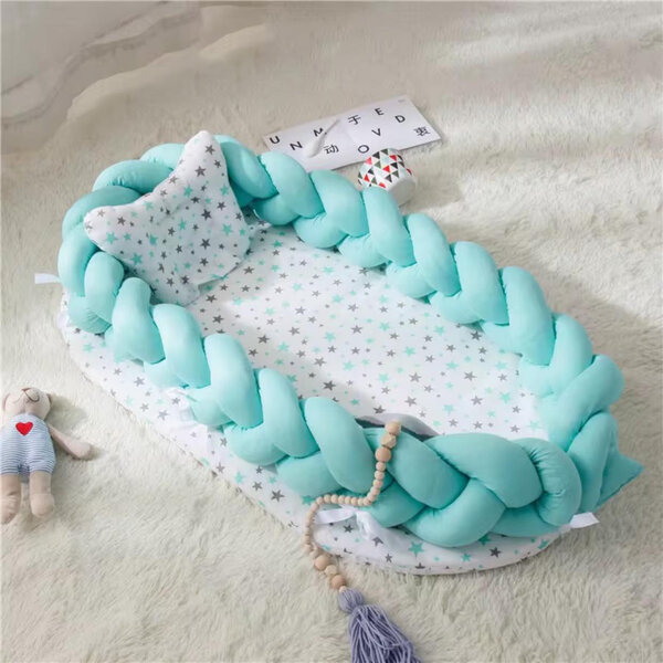Soft comfortable portable baby nests 