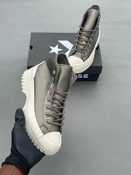 Baskets montantes robustes