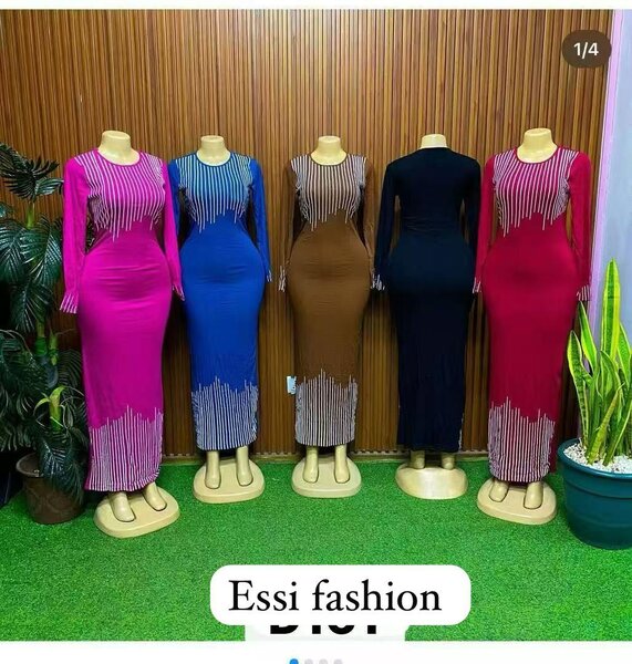 Robe longue élégante à manches longues