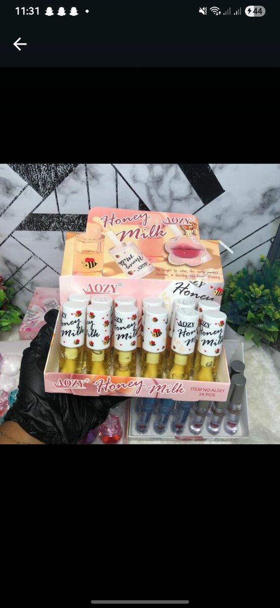 Huile à lèvre base de karité