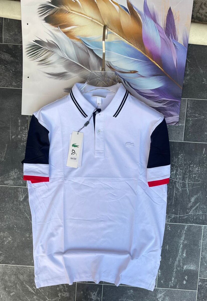 Polo blanc élégant homme