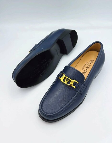 Solid Valentino Classic Shoes