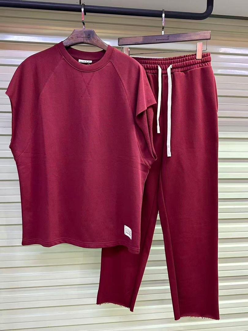 Costume décontracté d'été