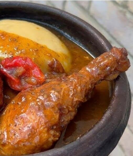 Foutou-Sauce djumgble