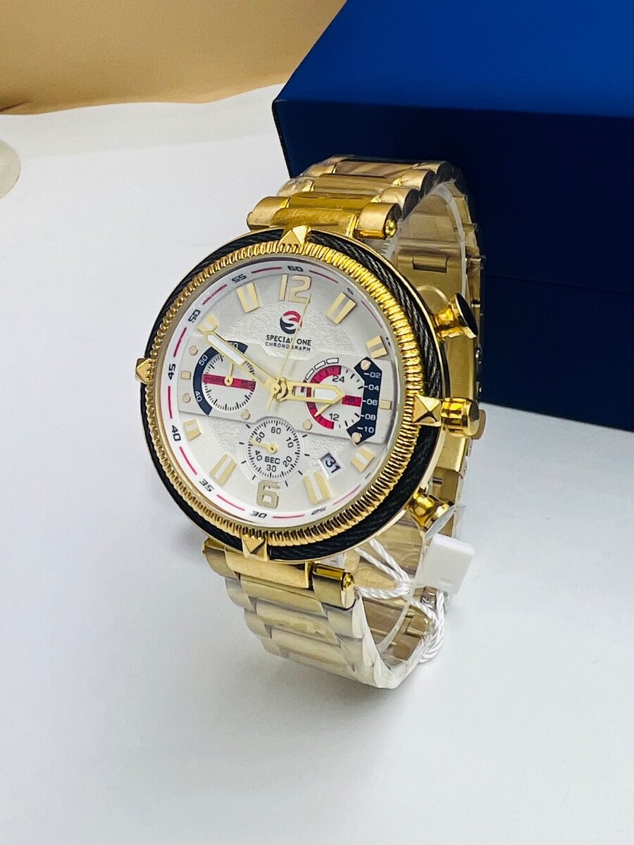 Montre bracelet dorée homme