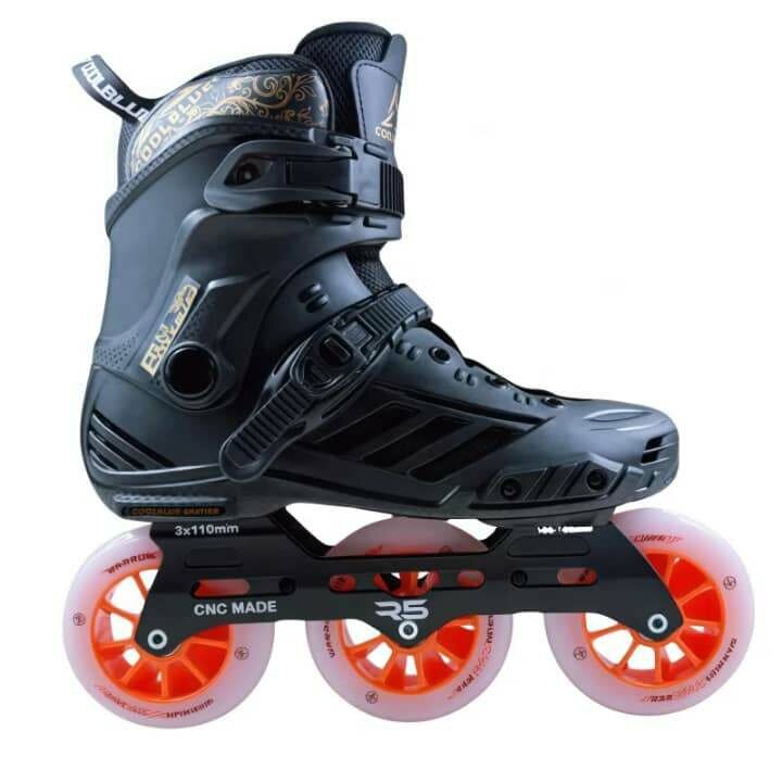 Rollers en ligne noir performance