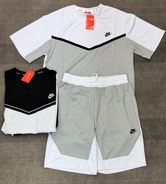 Complet NIKE