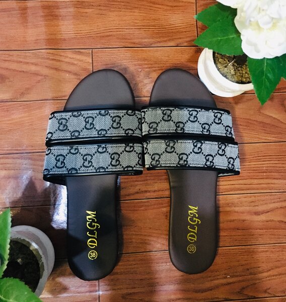 Easy wear for ladies