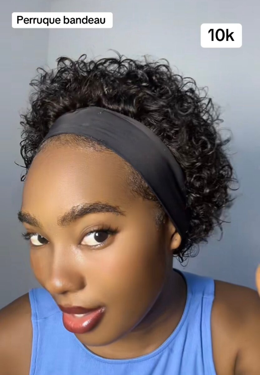 Perruque bandeau bouclée