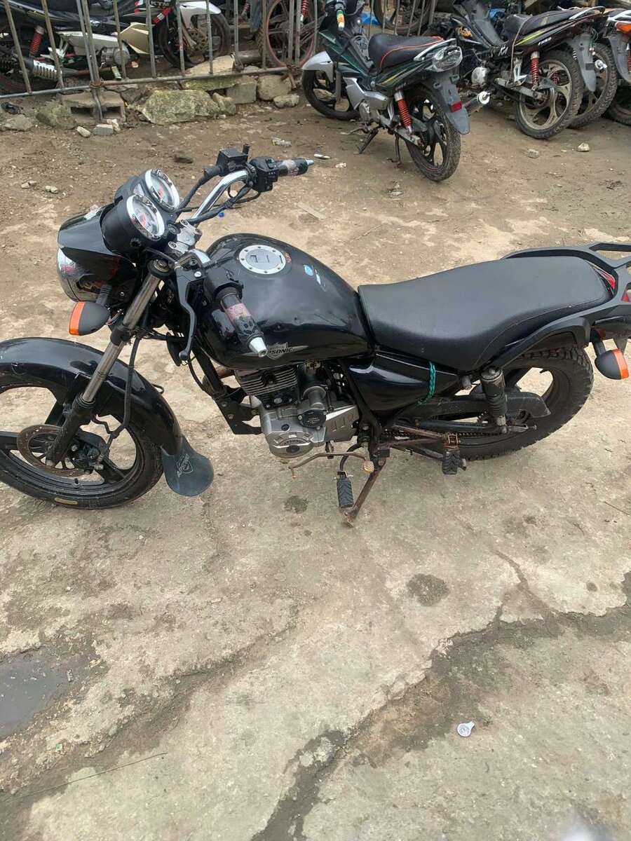 Moto Apsonic 125cc Noir