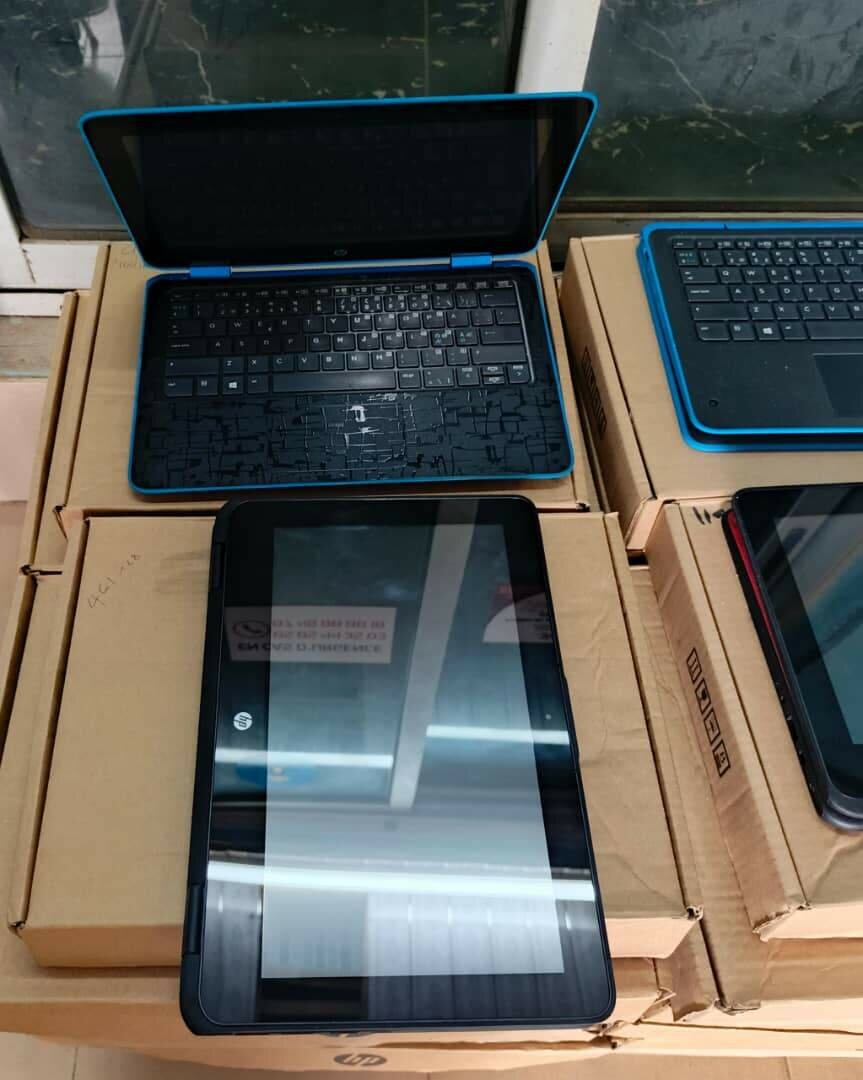 Ordinateur portable HP 2-en-1