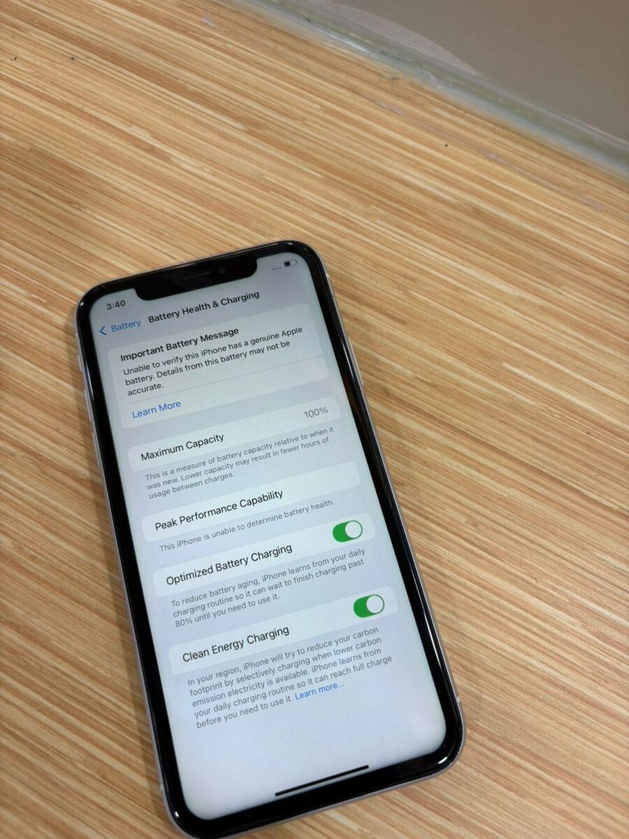 iphone Xr 64giga tout passe