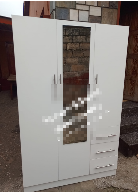 Melamine classic wardrobe