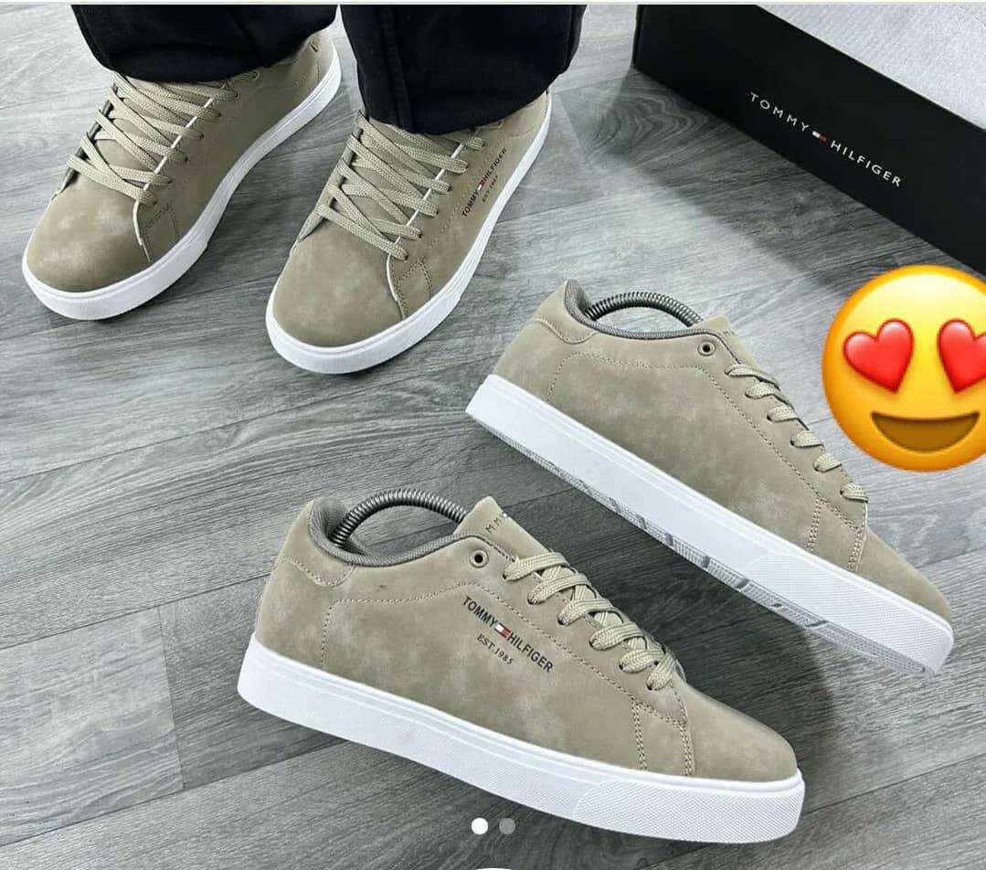 Chaussures casual beige homme