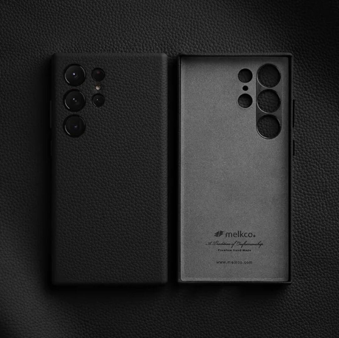 COQUE DE TÉLÉPHONE  EN CUIR