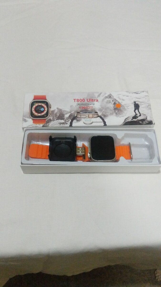 REDUCED TO CLEAR!! T800 Smart Watch   Features: Calls, BT Mu