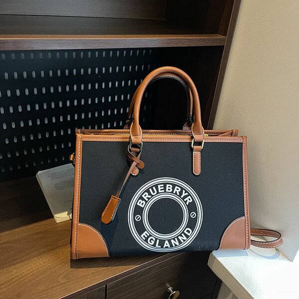 Sac à main chic en toile