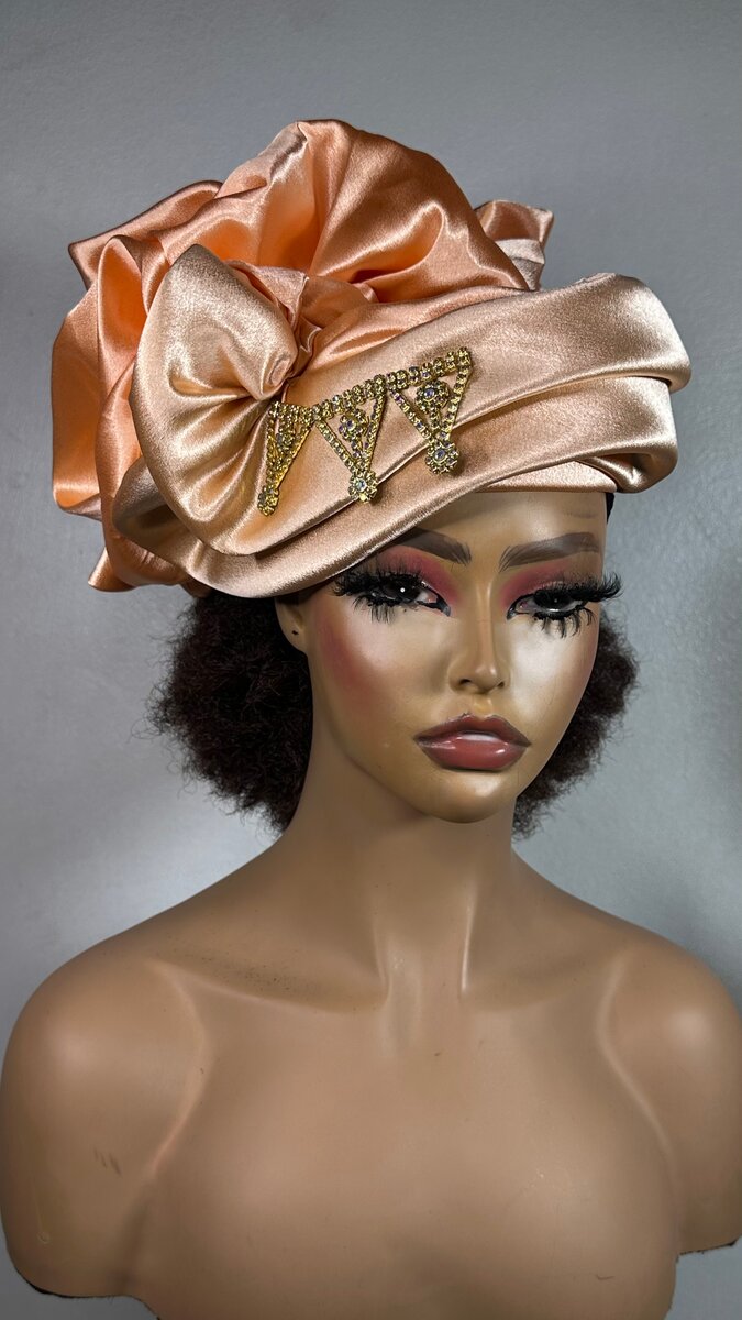 Chapeau Turban Satiné Élégant