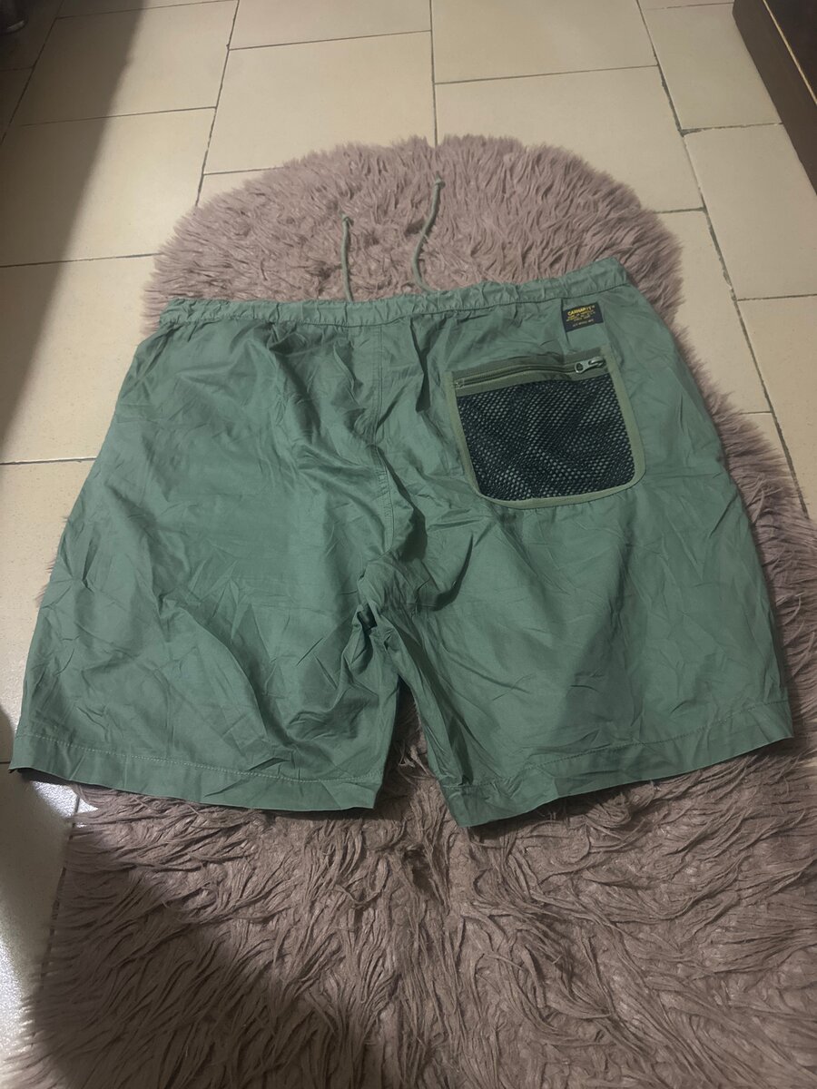 Shorts de plage verts pour hommes