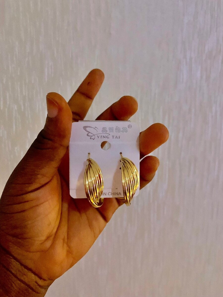 Fashion earrings