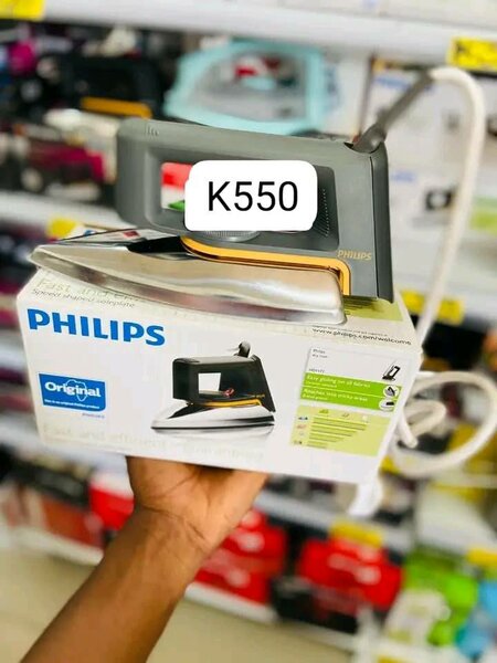 Small Dry Iron Philips