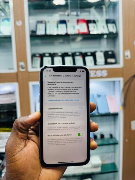 iPhone XR Bleu 64 Go