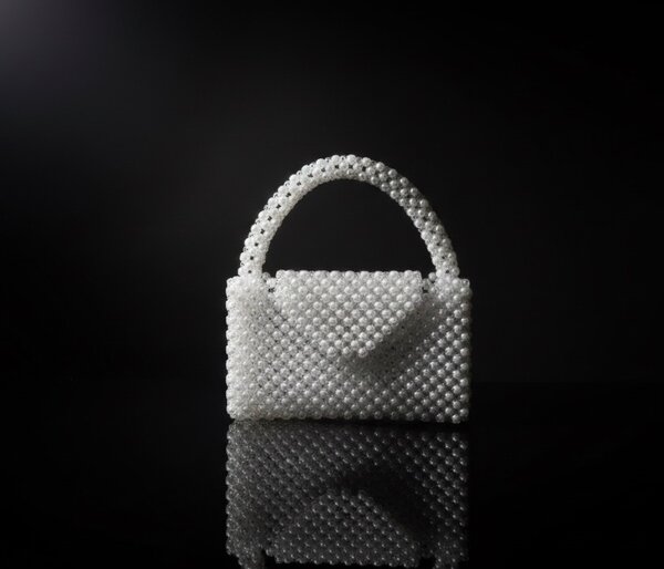 Sac à main perles élégantes