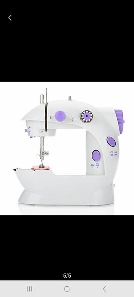 Mini sewing machine