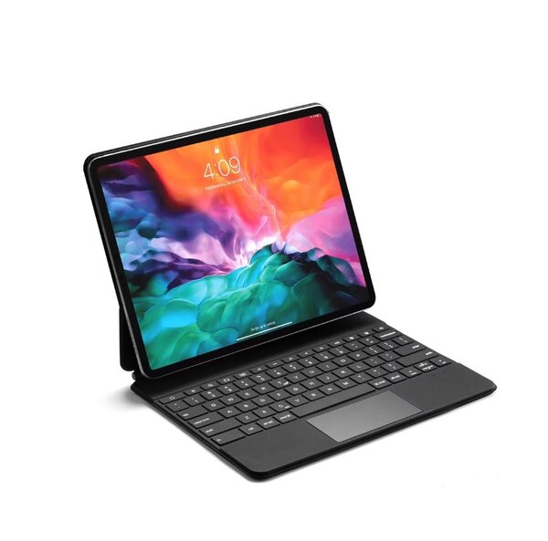 Apple iPad Pro 13-Inch (M4) Magic Keyboard with backlight