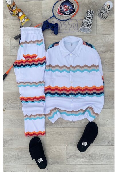 Ensemble polyester graphique coloré