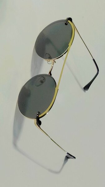 Metal frame attachment