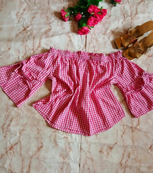 New George Off shoulder top