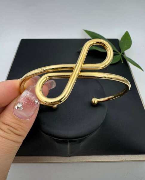 Bracelet en or moderne élégant