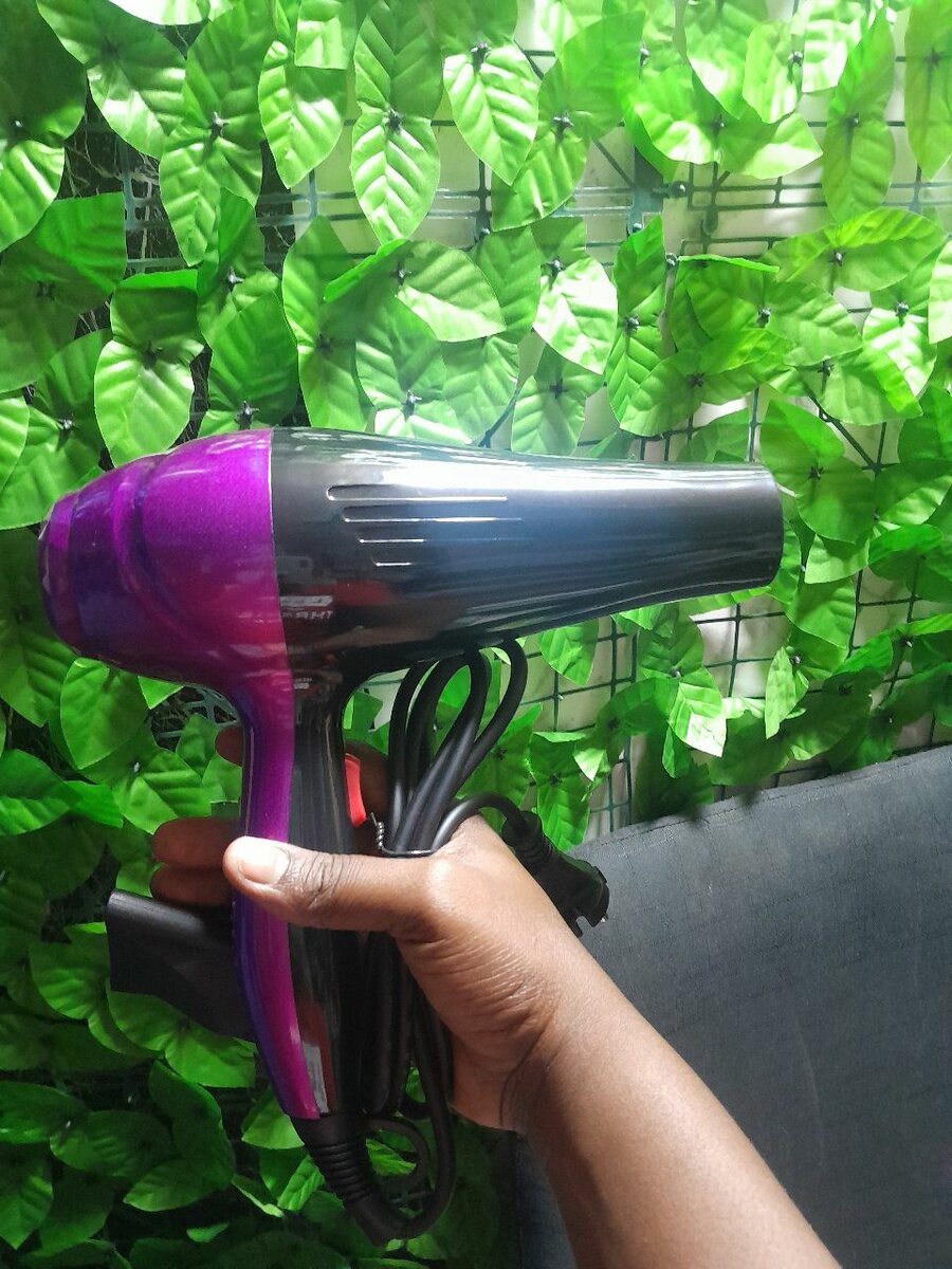 Sèche cheveux 900w