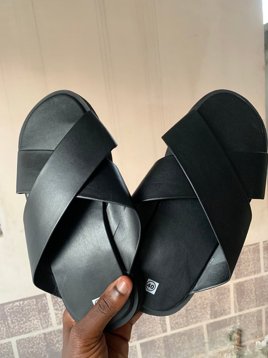 Sandales élégants et sac