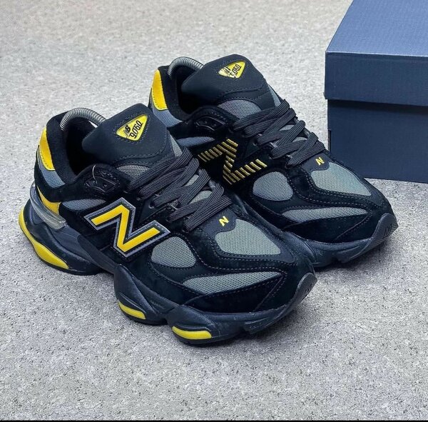 New Balance 9060
