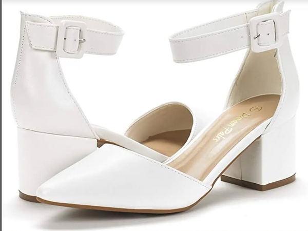 White closed toe mid-heel blocked heel