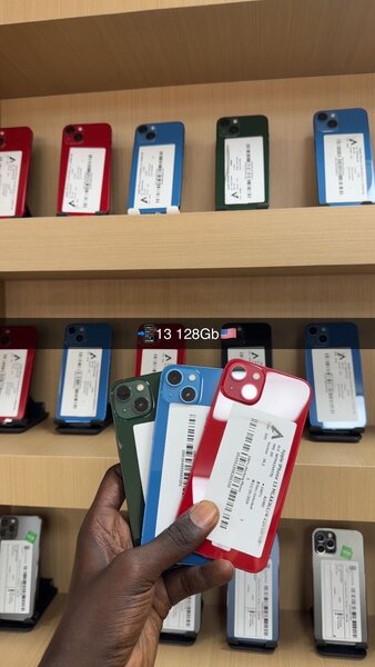 iPhone 13 128Go Débloqué