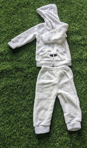 Track suit  size (0-24)