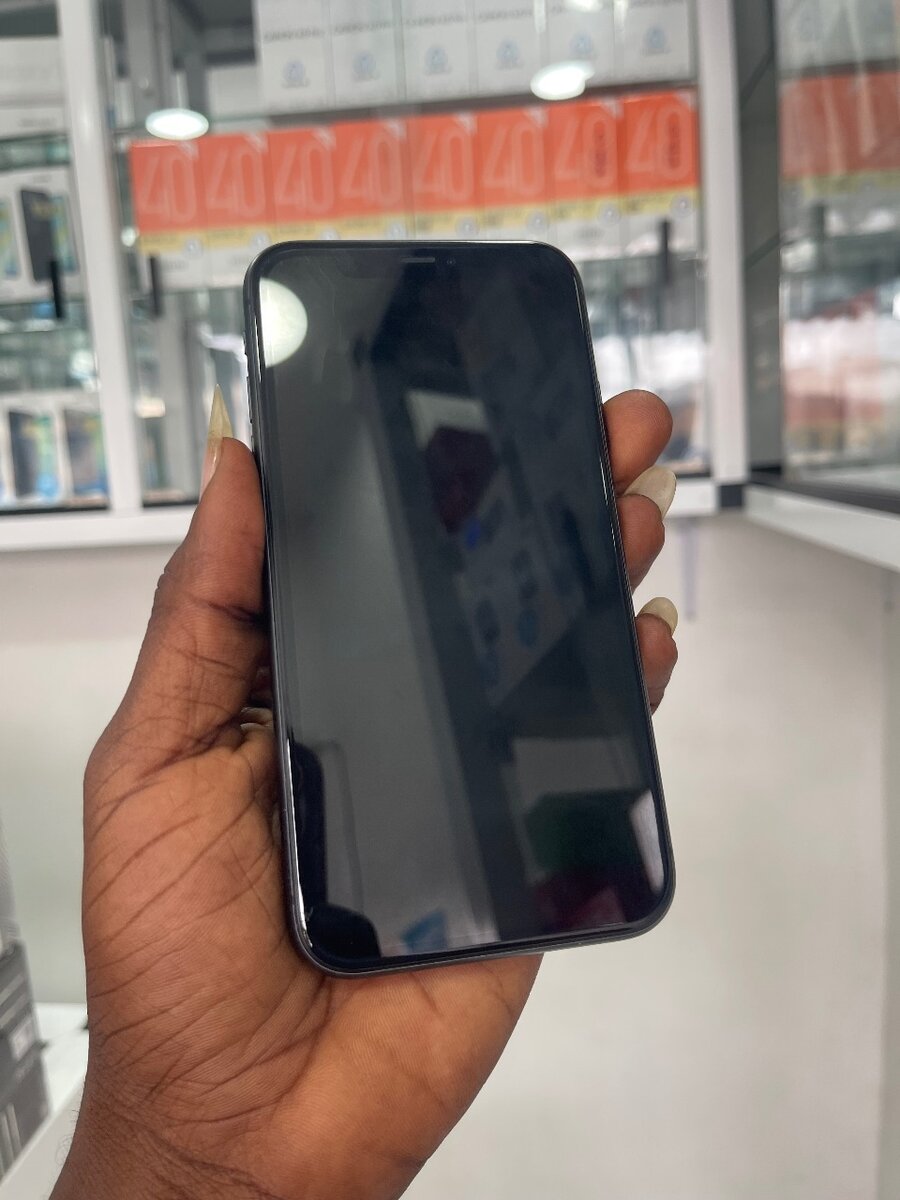 iPhone 11 Noir 64GB