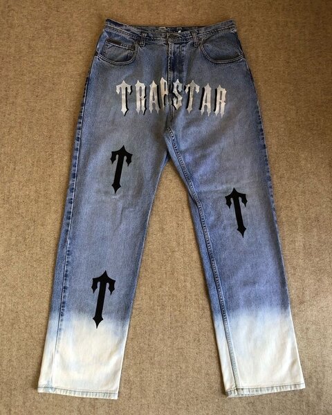 Jeans unisex Trapstar design