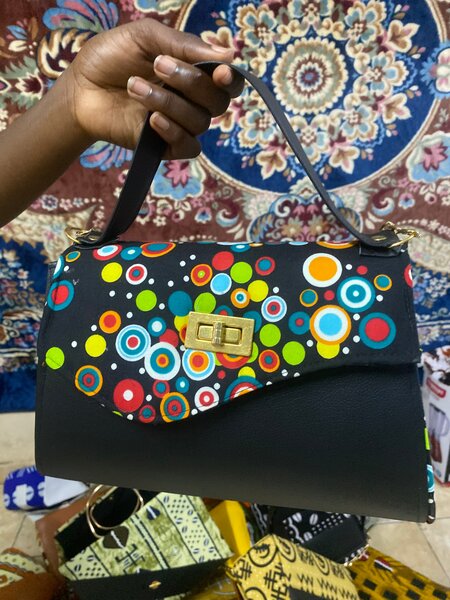 Sac à main artistique chic