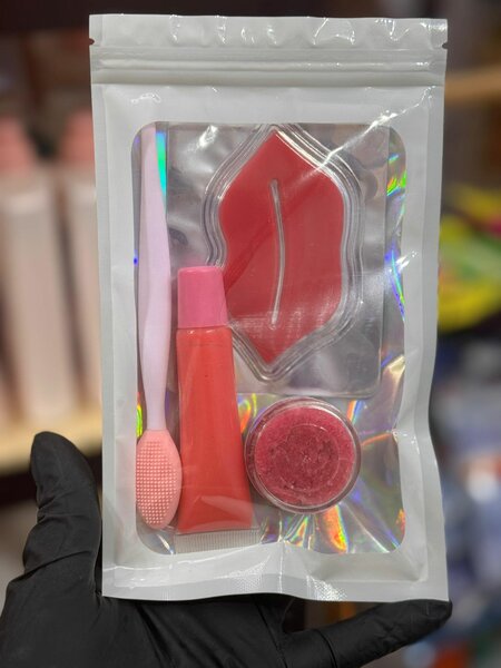 Luxury Pinky Rossy Lip care Kit