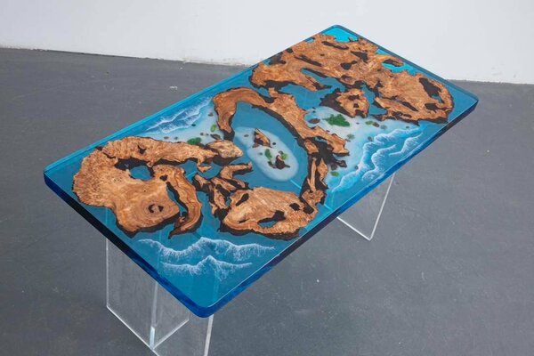 Table Rivière en Résine